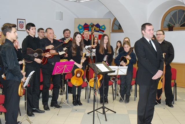 aktualnolight_elementi1553slika1