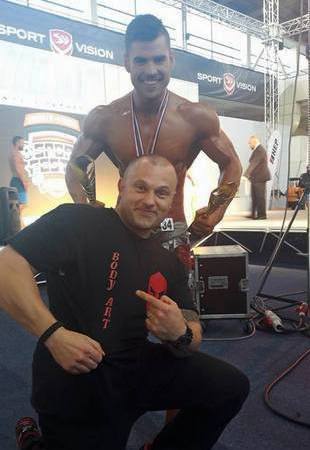 22359232_1792090150819370_2110360013_n